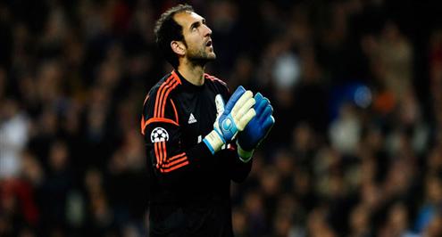 تقرير : ميلان يسعى لضم دييجو لوبيز حارس الريال 